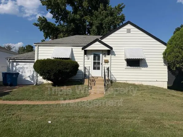 7417 Pleaseway Dr, Saint Louis, MO 63136
