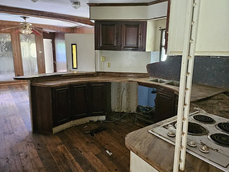 308 Chance Dale Rd — Photo 9