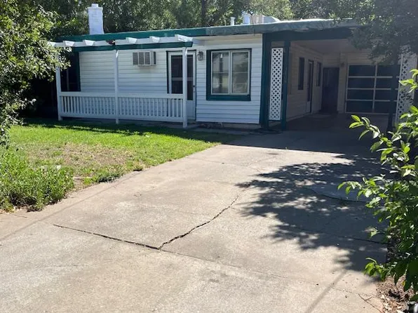 3608 Pinell St, Sacramento, CA 95838