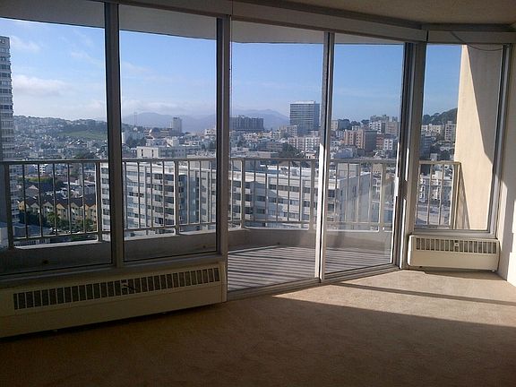 2nd Bedroom and deck