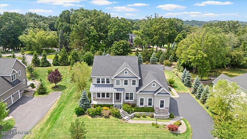 2nd image of 12 Chatham Circle