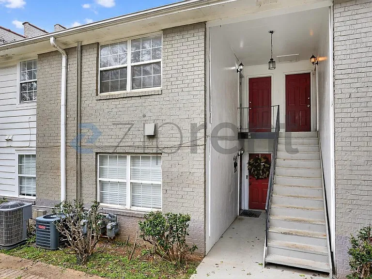 1212 Utoy Springs Rd SW #29 — Photo 2