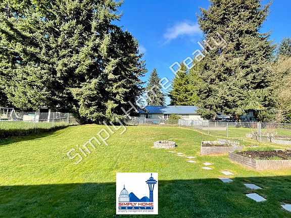 3rd image of 4435 Ruddell Rd SE