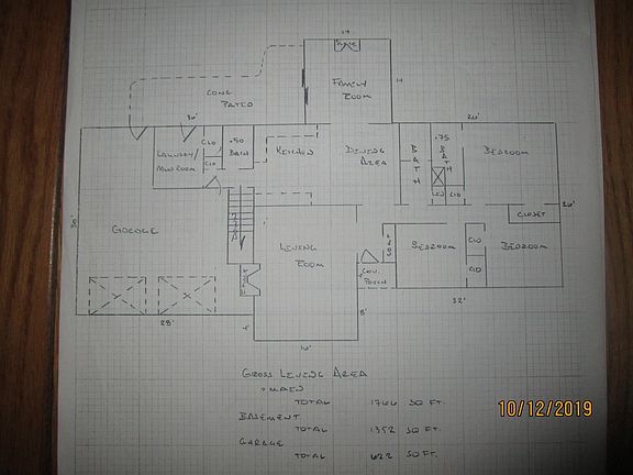 floor plan sizes up/down