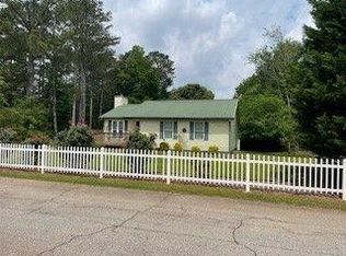 173 Elder Dr, Social Circle, GA 30025