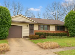 247 Lone Pine Rd, Delaware, OH 43015