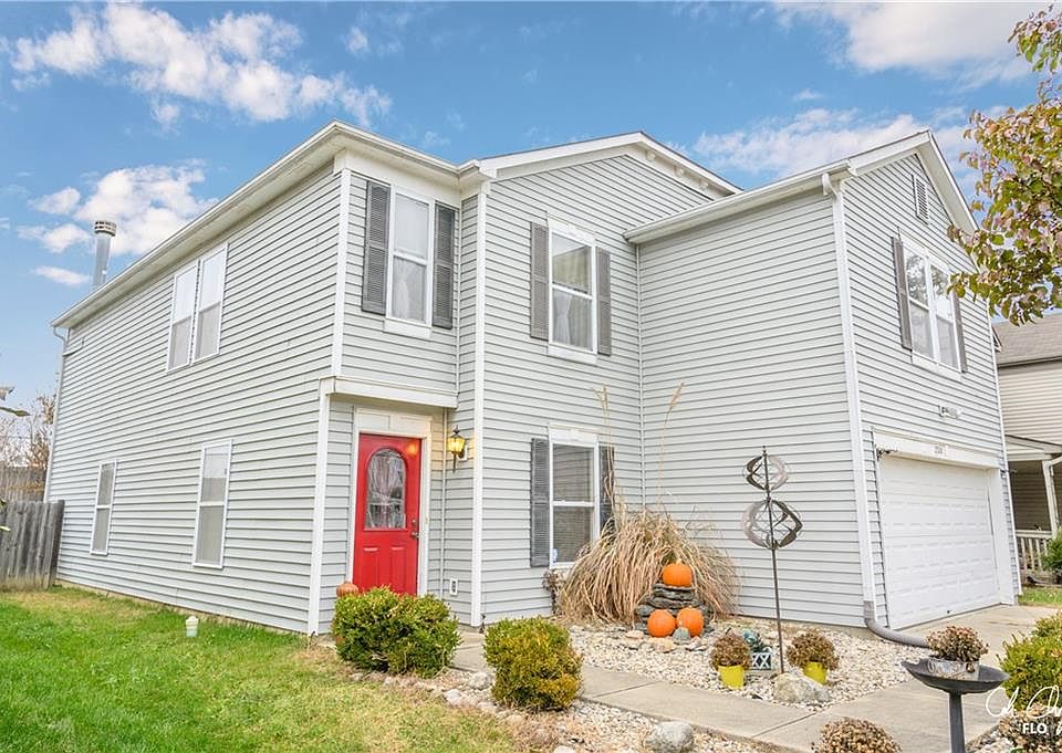 1st image of 2320 Bridlewood Dr
