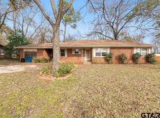 608 Lawrence St, Jacksonville, TX 75766