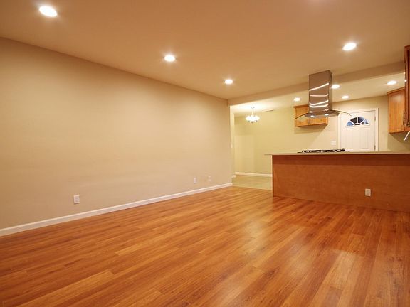 5th image of 772 San Juan Dr