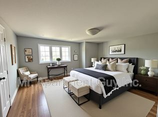 493 Bankside Dr, Kitchener, ON N2N3J3