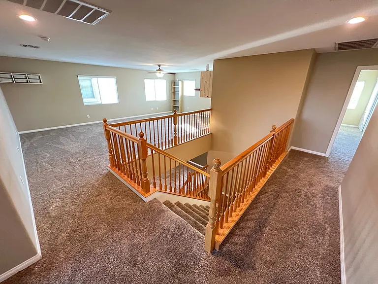 11077 Turlington Ln — Photo 76