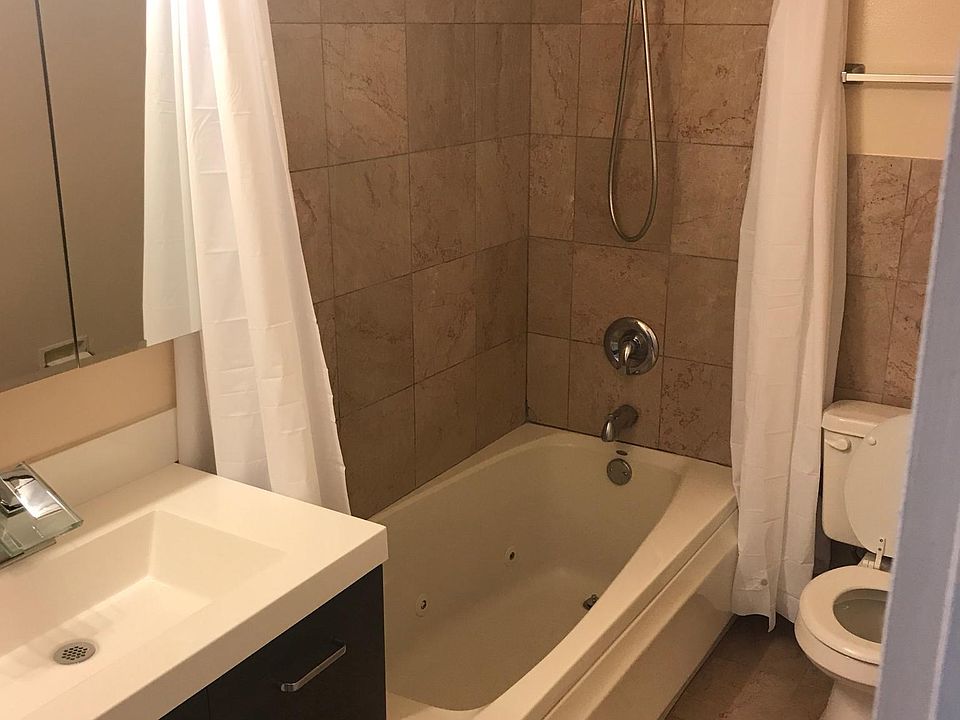 1st image of 2025 W Granville Ave APT 208B