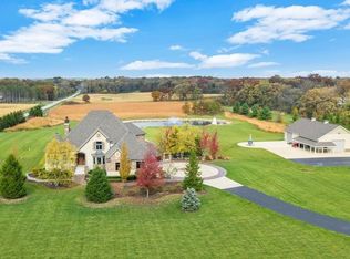 2844 E Brunswick Rd, Beecher, IL 60401