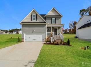 17 Danube Dr, Zebulon, NC 27597