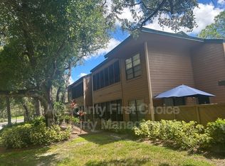 2505 Cypress Pond Rd, Palm Harbor, FL 34683