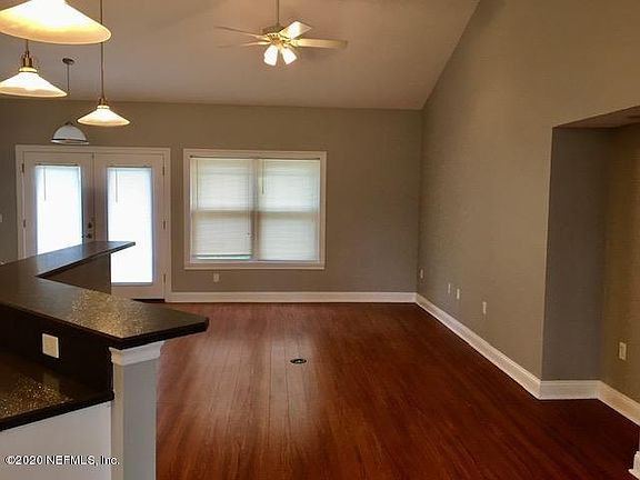 5th image of 4580 Palmer Ave