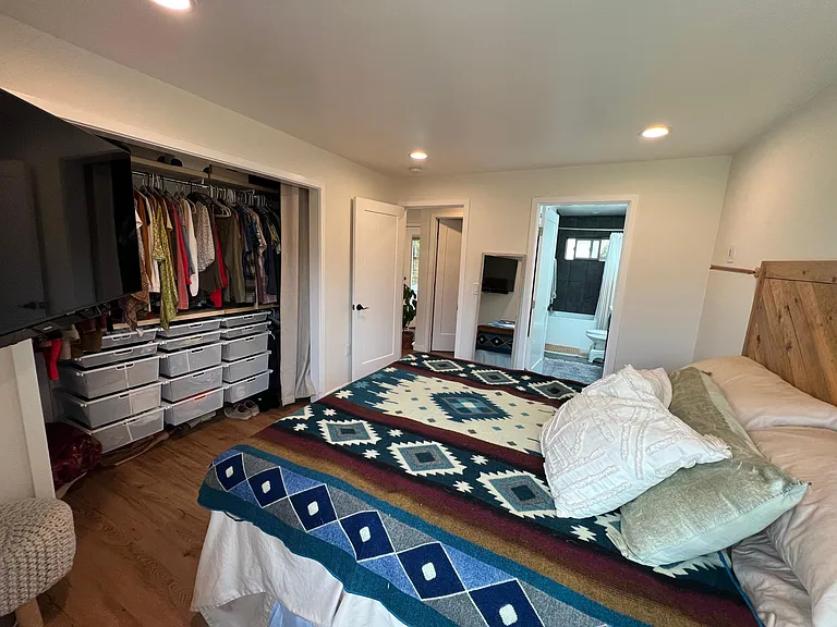 1464 Gulf St — Photo 5