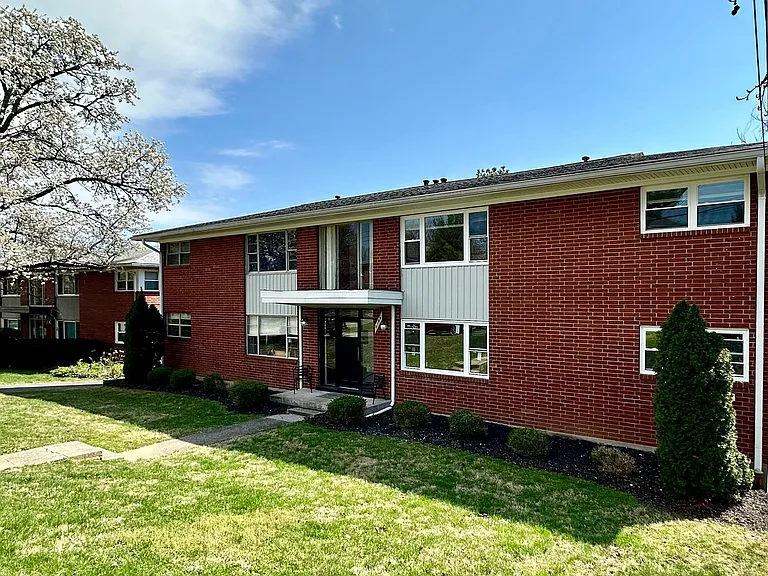 2722 Riedling Dr — Photo 26