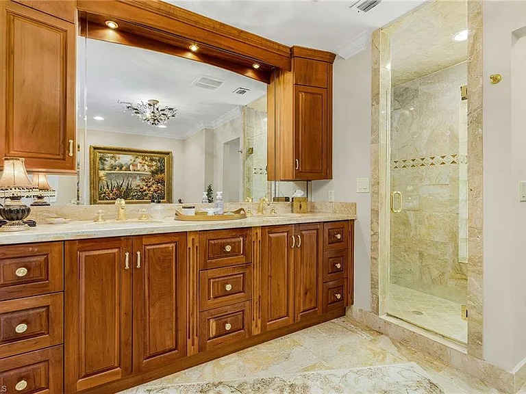 950 Galleon Dr — Photo 24