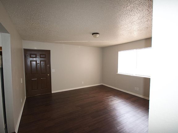 living room (front door)