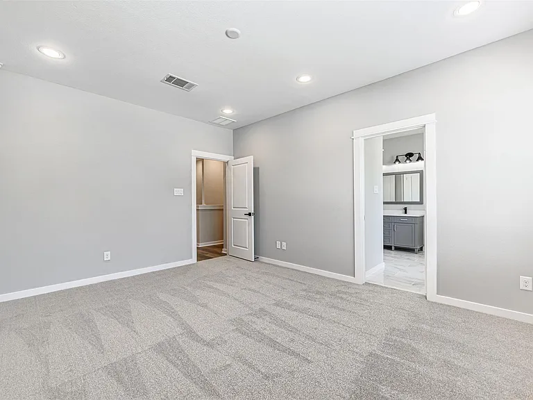 8475 Berry Brush Ln — Photo 17