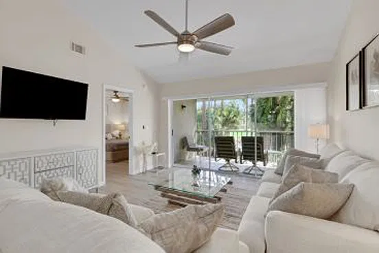 3 bed, 1294 sqft, $2,495 — Photo 2