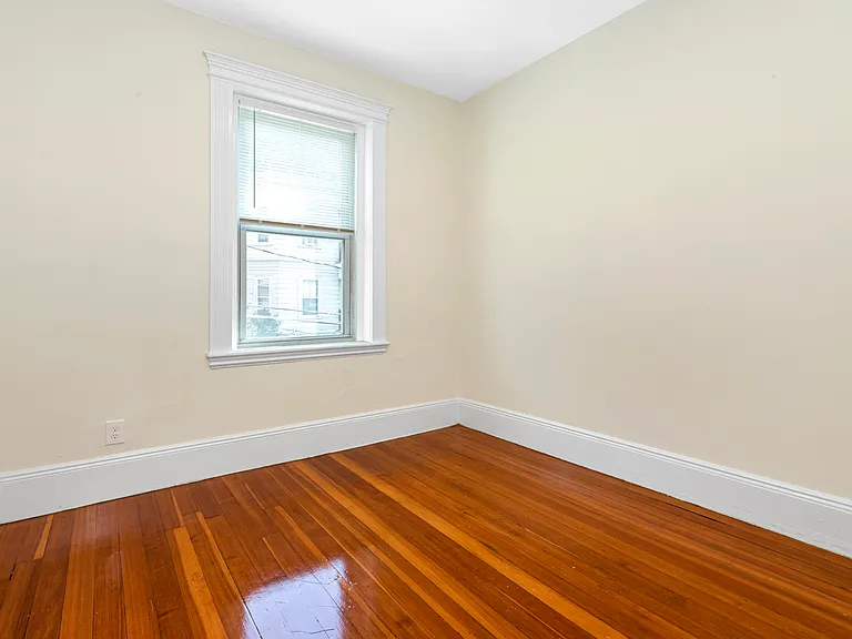 44 Brackett St #2 — Photo 19