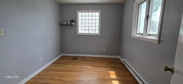 1401 Greenfield Ave — Photo 9