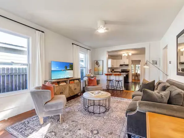 112 N G St, Pensacola, FL 32502
