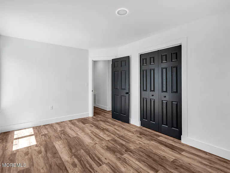 24 Woodlark Rd — Photo 16