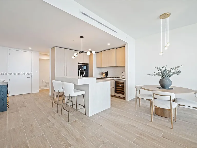 900 N Ocean Blvd #1005 — Photo 6