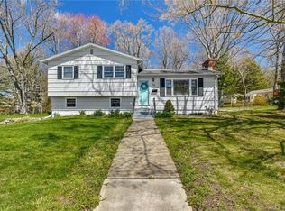 108 Marino Dr, Milford, CT 06460