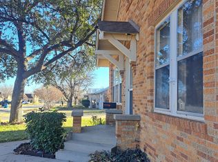 1106 Silas St, Sweetwater, TX 79556