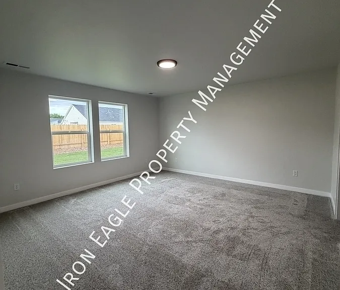 1628 Sunday Riv — Photo 8