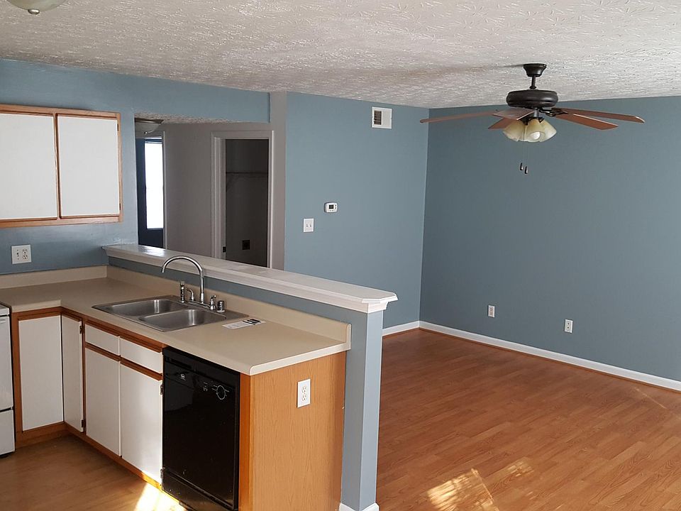 2nd image of 246 Grinder Ct