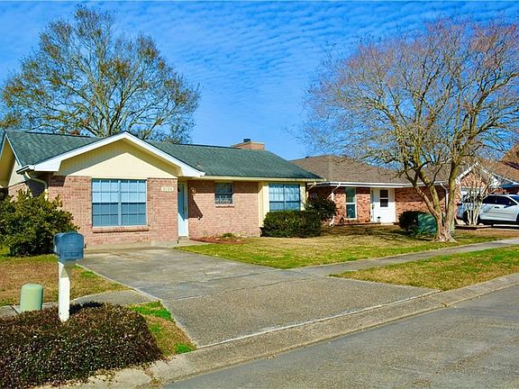 2nd image of 5125 Oak Bayou Ave