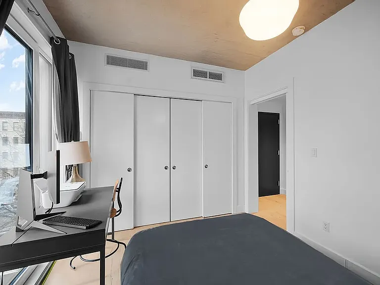 169 Huron St #4A — Photo 8