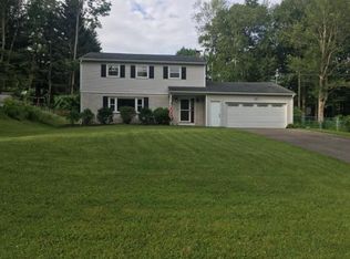 6 Eland Dr, Apalachin, NY 13732