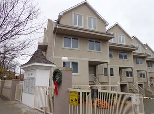 200 Outlook Ave #1, Bronx, NY 10465
