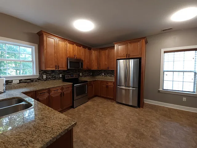 2510 Chestnut St — Photo 38