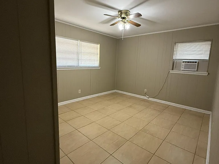 2937 Sam Kirkwood Rd — Photo 5