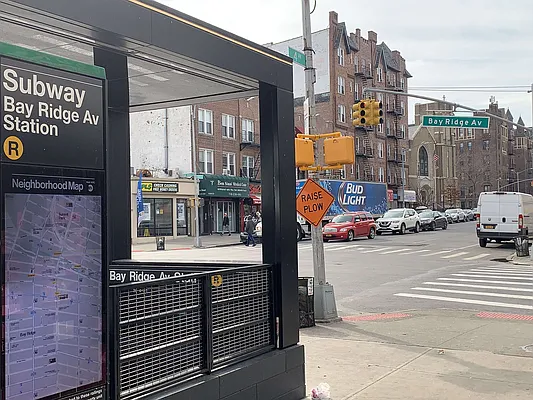 Rented by Compass Realty Central Inc. | media 35