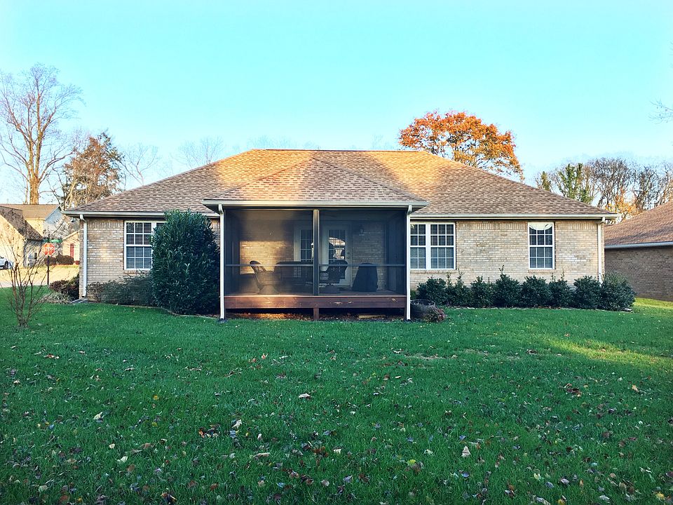 2nd image of 2554 Pendelton Dr