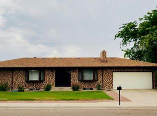3 Pedregal Ln, Pueblo, CO 81005