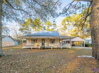 9245 Carter Cir, Denham Springs, LA 70726