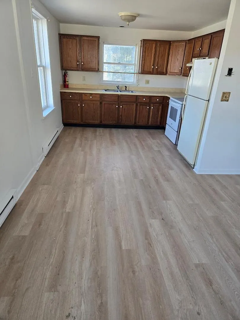 520 Spring Street - 2 — Photo 4