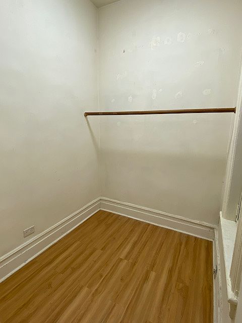 2nd image of 145 E 30th St APT 5A