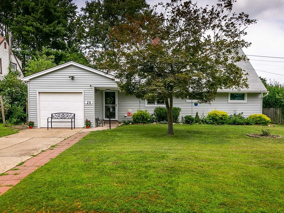 1st image of 29 Magpie Ln