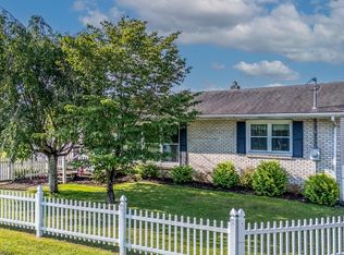 174 Riverview Dr, West Liberty, KY 41472