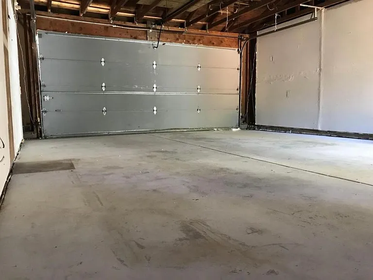 2-car garage
